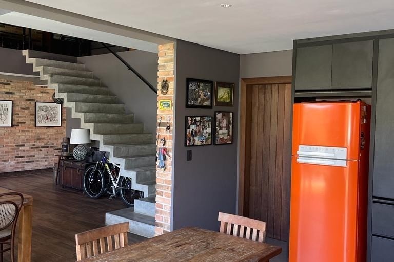 Casa 3 dormitórios Casa Praia dos Amores, Praia dos Amores - Balneário Camboriú