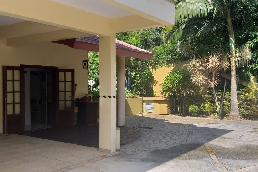 Casa 4 dormitórios , Taquaras - Balneário Camboriú