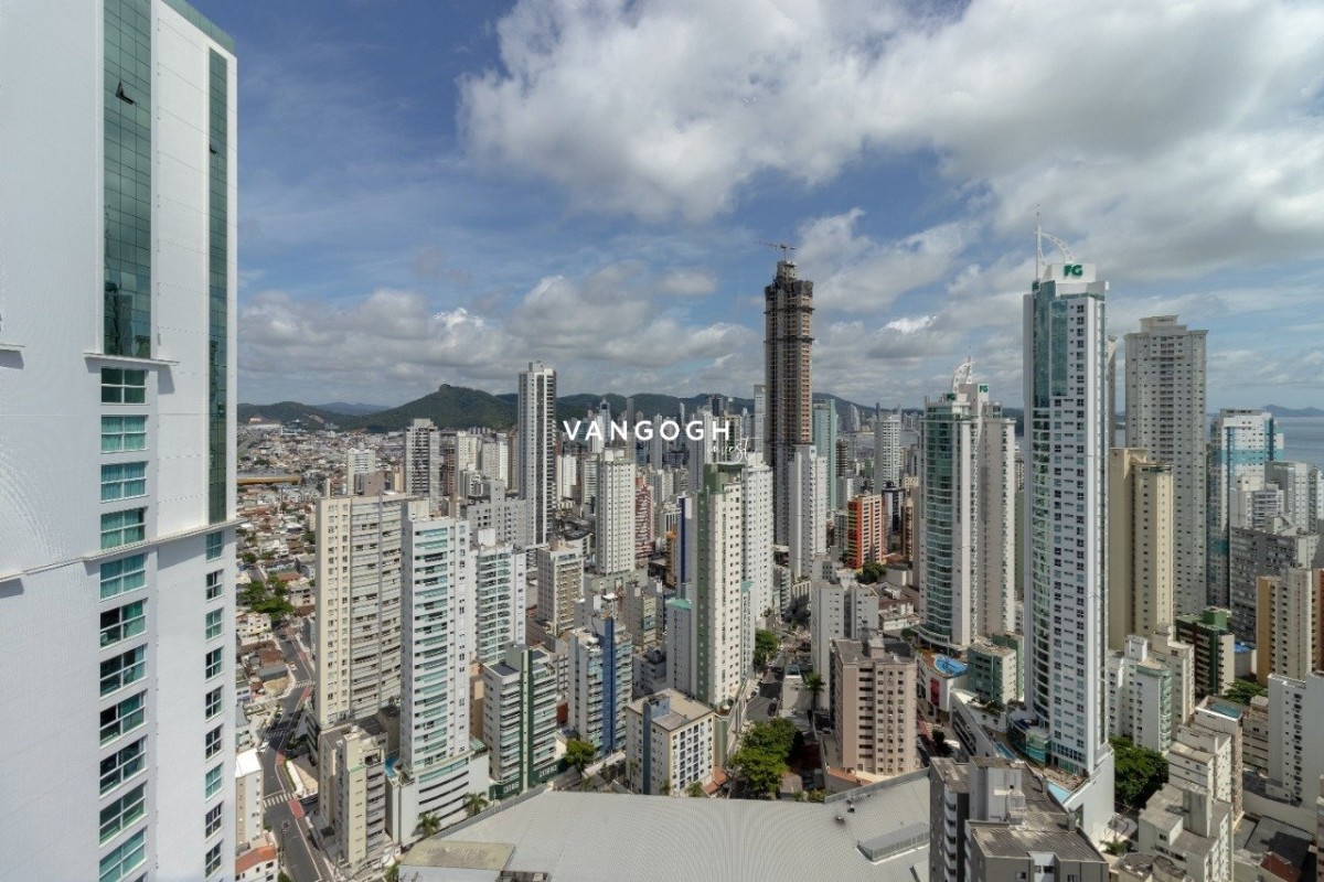 Prédio Comercial PRÉDIO COMERCIAL EM ILHOTA, Centro - Ilhota