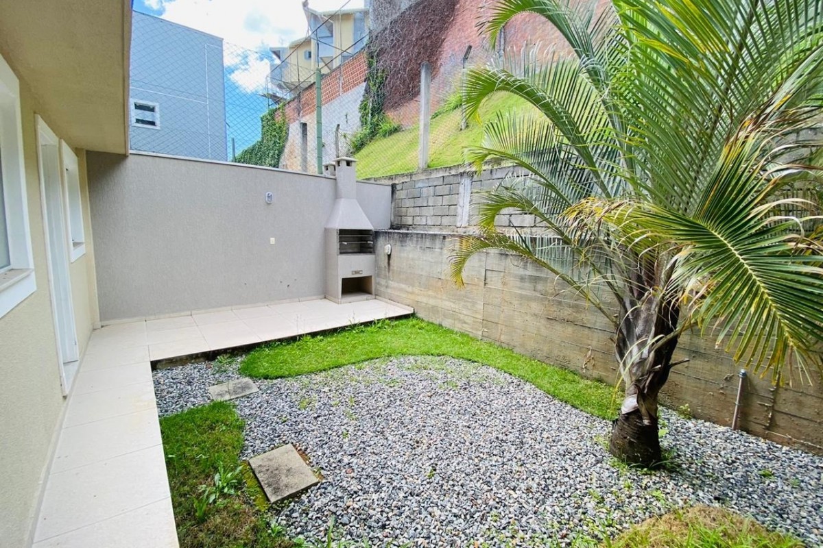 Casa 3 dormitórios , Praia dos Amores - Balneário Camboriú