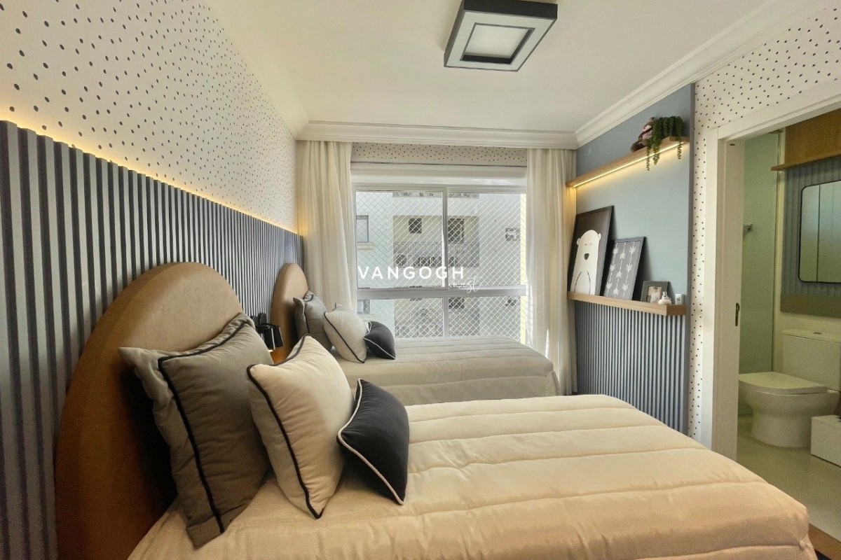 Apartamento 4 dormitórios Marie Antoinette, Meia Praia - ITAPEMA