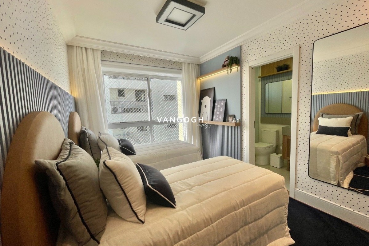 Apartamento 4 dormitórios Marie Antoinette, Meia Praia - ITAPEMA