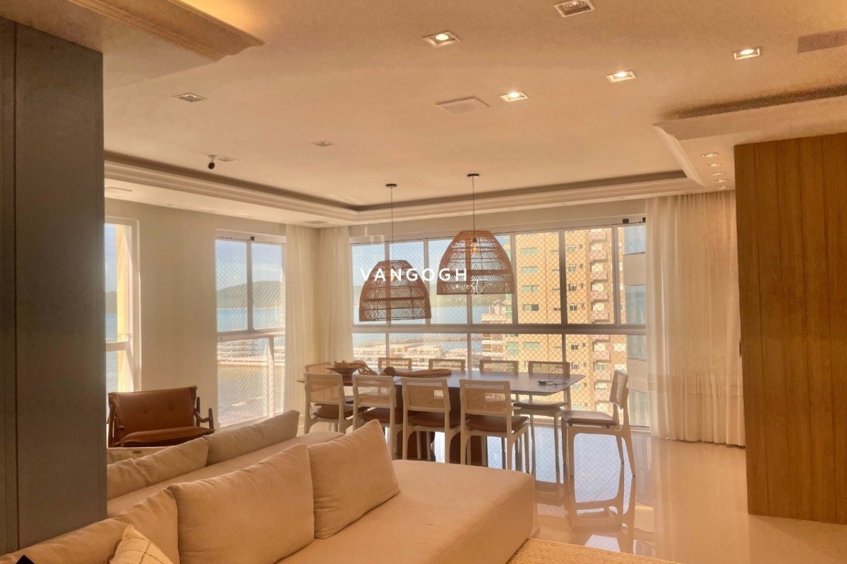 Apartamento 4 dormitórios Marie Antoinette, Meia Praia - ITAPEMA