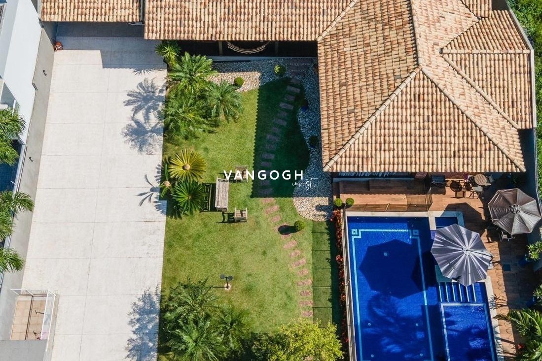 Casa 4 dormitórios , Barra - Balneário Camboriú