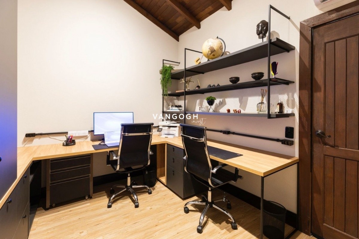 Casa 4 dormitórios , Barra - Balneário Camboriú