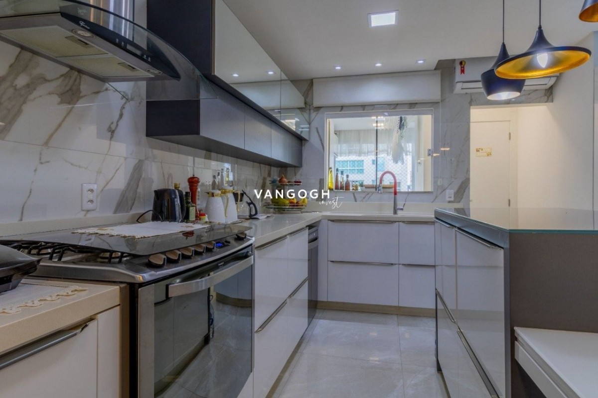 Apartamento 3 dormitórios Edifício Maresol, Centro - Balneário Camboriú
