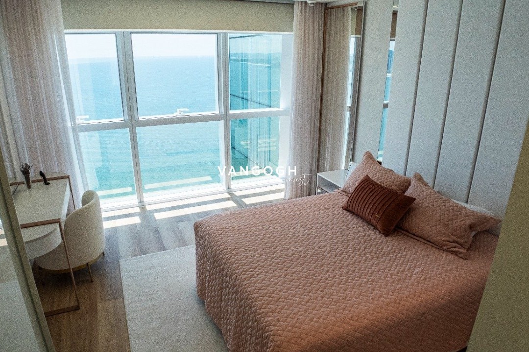 Apartamento 4 dormitórios One Tower  Residence, Frente Mar - Balneário Camboriú
