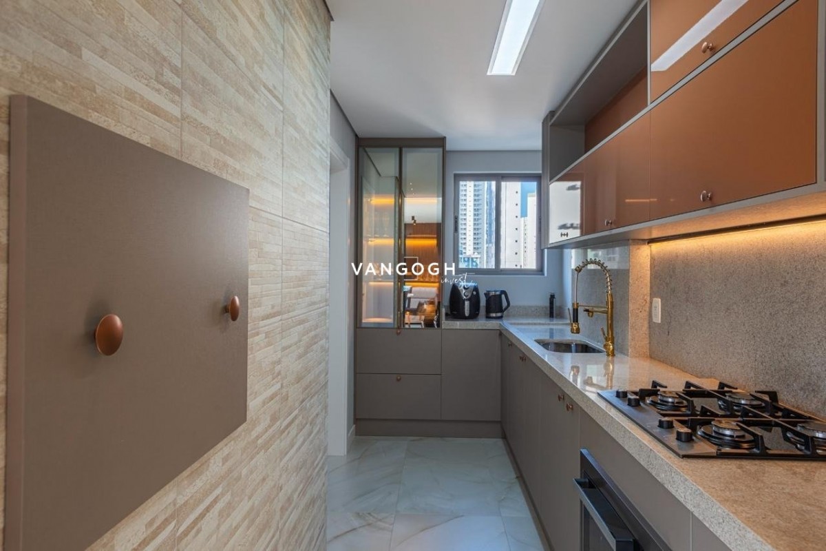 Apartamento 3 dormitórios Analfitana, Centro - Balneário Camboriú