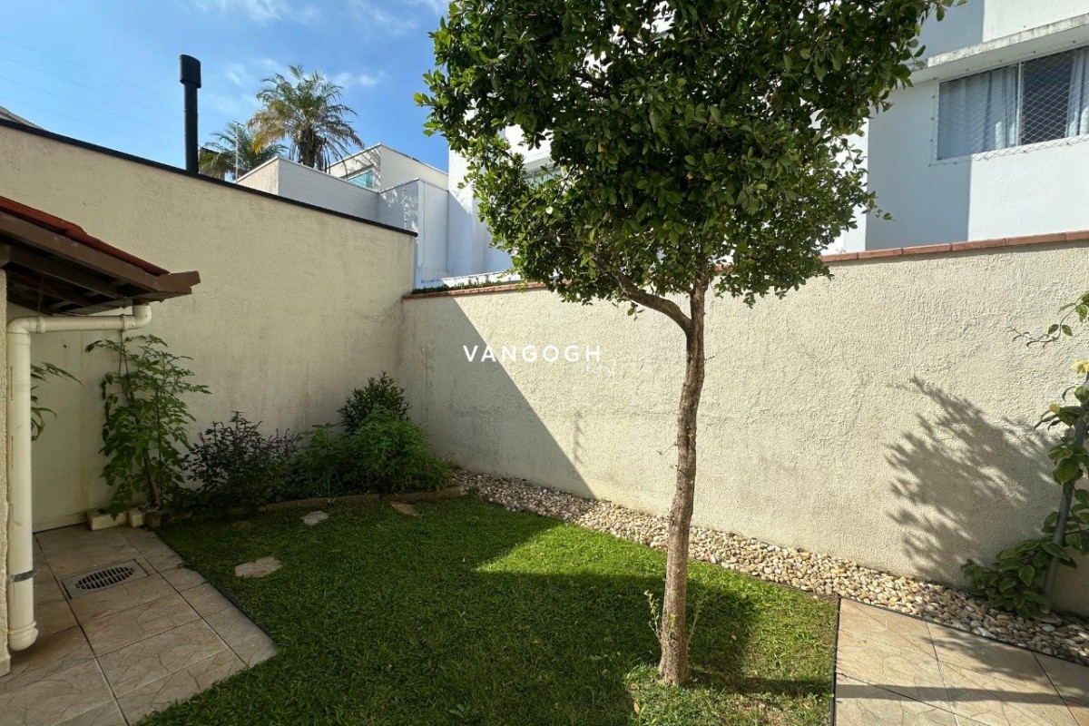 Casa 3 dormitórios , Centro - Balneário Camboriú