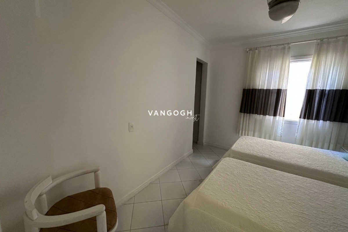 Casa 3 dormitórios , Centro - Balneário Camboriú