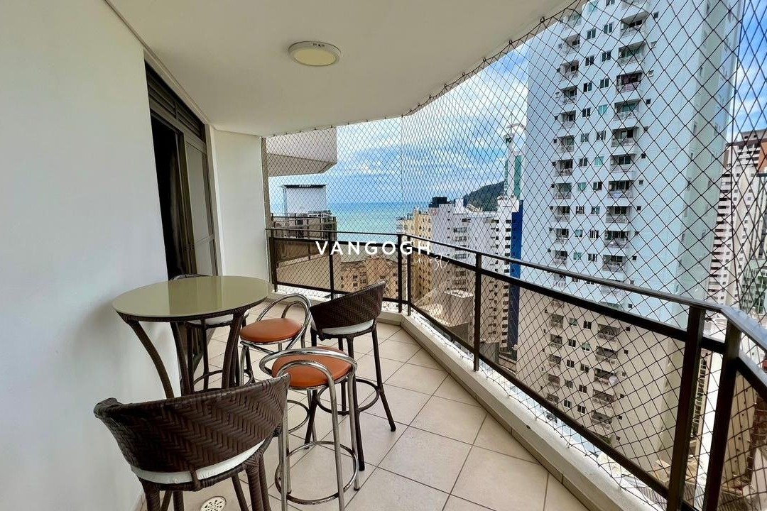 Apartamento 3 dormitórios Edifício Ruth de Sá, Barra Sul - Balneário Camboriú