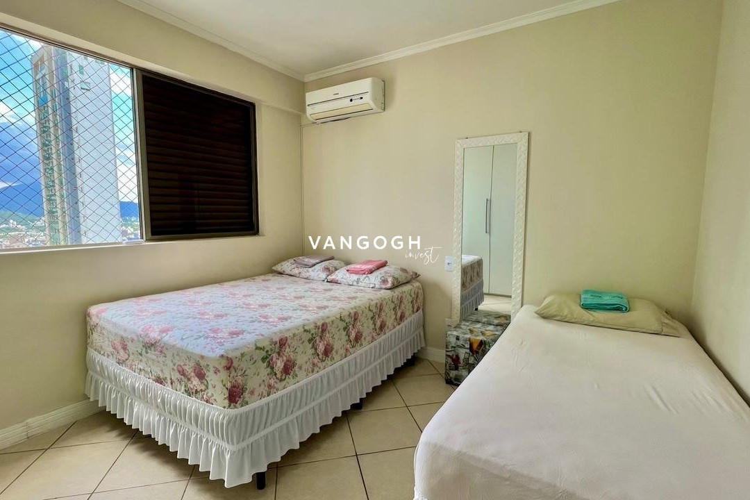 Apartamento 3 dormitórios Edifício Ruth de Sá, Barra Sul - Balneário Camboriú