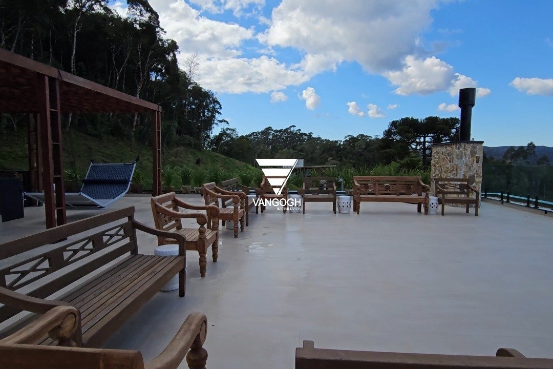 Casa em Condomínio 4 dormitórios Costa da Serra, Invernadinha - Rancho Queimado