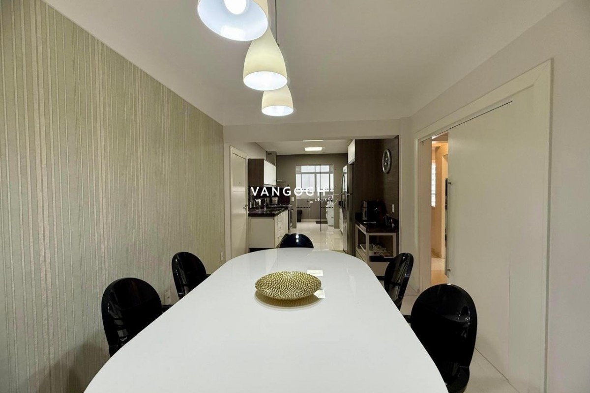 Apartamento 3 dormitórios Edifício Lago Maggiore, Centro - Balneário Camboriú