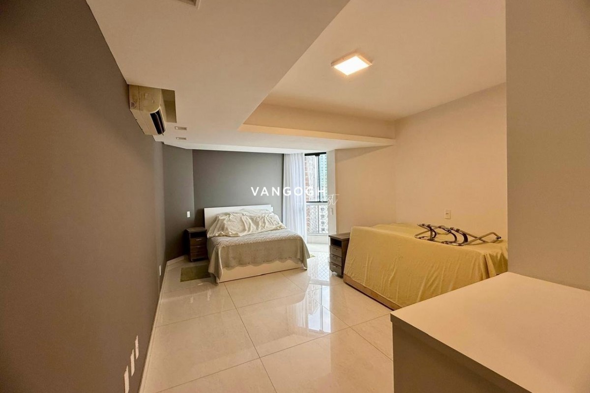 Apartamento 3 dormitórios Edifício Lago Maggiore, Centro - Balneário Camboriú