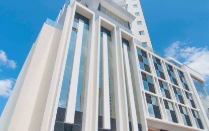 Apartamento 3 dormitórios Via Marina, Quadra Mar - Balneário Camboriú