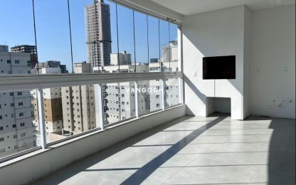 Apartamento 3 dormitórios Resudencial Syrah, Meia Praia - ITAPEMA