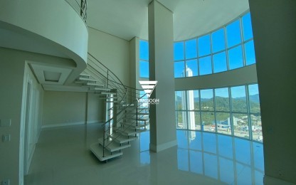 Apartamento 4 dormitórios Le Majestic, Quadra Mar - Balneário Camboriú