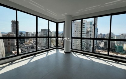 Apartamento 4 dormitórios Edficio Canvas, Meia Praia - ITAPEMA