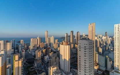 Apartamento 3 dormitórios Biarritz Residence, Centro - Balneário Camboriú