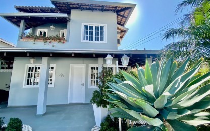Casa 5 dormitórios , Praia dos Amores - Balneário Camboriú