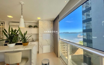 Apartamento 4 dormitórios Marie Antoinette, Meia Praia - ITAPEMA