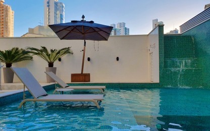 Apartamento 3 dormitórios Cidade Jardim, Quadra Mar - Balneário Camboriú