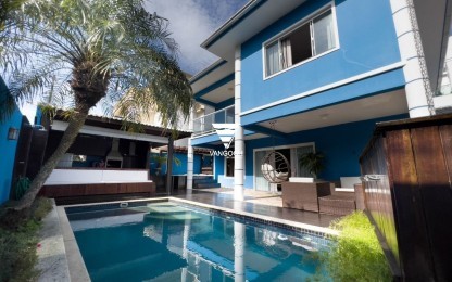 Casa 5 dormitórios , Praia dos Amores - Balneário Camboriú
