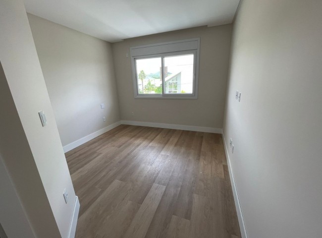 Casa em Condomínio 3 dormitórios Caledônia Private Village, Santa Regina - Camboriú