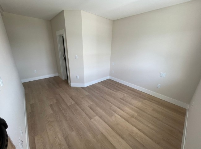 Casa em Condomínio 3 dormitórios Caledônia Private Village, Santa Regina - Camboriú