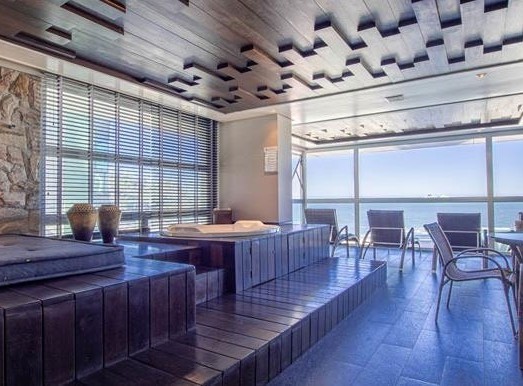 Apartamento 4 dormitórios Edifício Metrópolis, Frente Mar - Balneário Camboriú