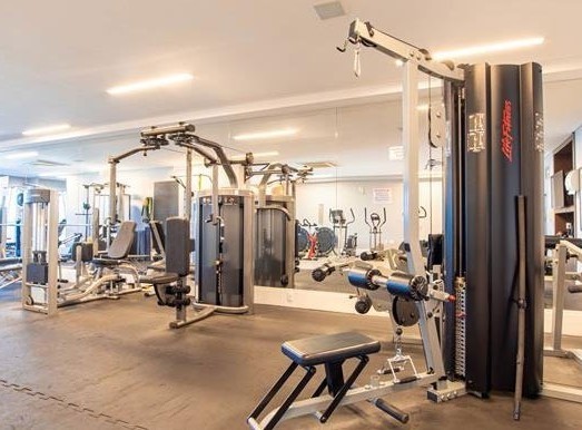 Apartamento 4 dormitórios Edifício Metrópolis, Frente Mar - Balneário Camboriú