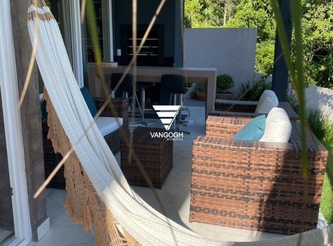 Casa em Condomínio 3 dormitórios Residencial Haras Rio do Ouro, Ariribá - Balneário Camboriú