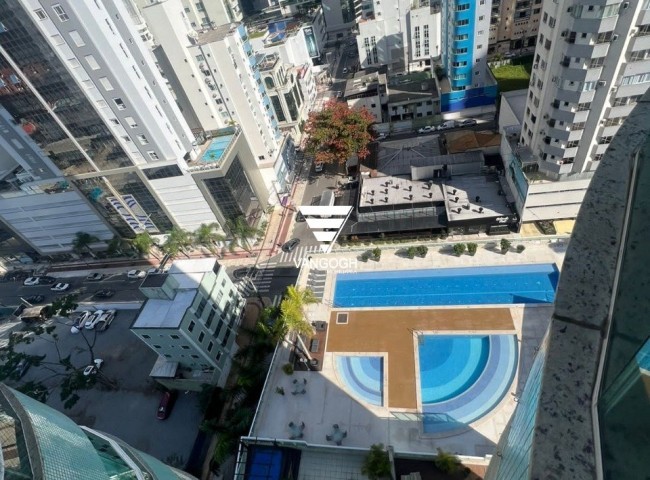 Apartamento 3 dormitórios Torre de Lyon, Pioneiros - Balneário Camboriú