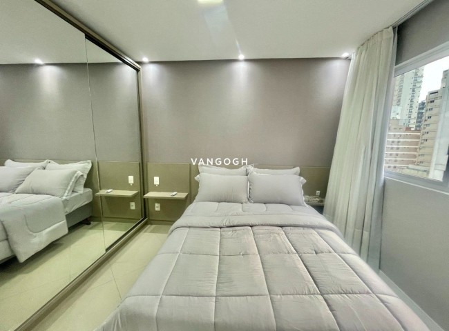 Apartamento 3 dormitórios Edifício Yverdon, Centro - Balneário Camboriú