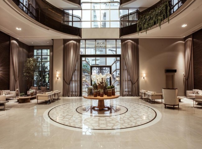 Apartamento 4 dormitórios Four Seasons Residence, Quadra Mar - Balneário Camboriú