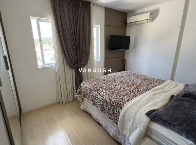Apartamento 2 dormitórios Edficio Solares, Taboleiro - Camboriú