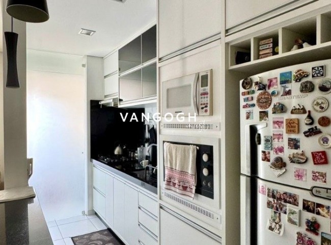 Apartamento 2 dormitórios Edficio Solares, Taboleiro - Camboriú