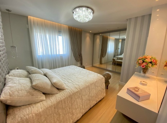 Cobertura 5 dormitórios Sun Place, Centro - Balneário Camboriú