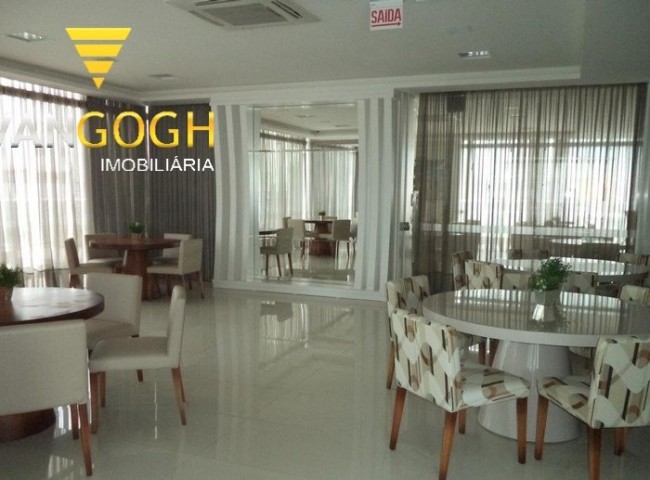 Apartamento 4 dormitórios Le Majestic, Quadra Mar - Balneário Camboriú