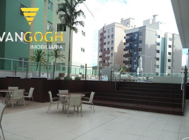 Apartamento 4 dormitórios Le Majestic, Quadra Mar - Balneário Camboriú