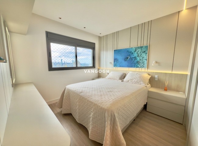 Apartamento 3 dormitórios Royal Tower, Centro - Balneário Camboriú