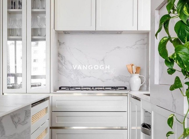 Apartamento 3 dormitórios Edifício Montpelier, Pioneiros - Balneário Camboriú