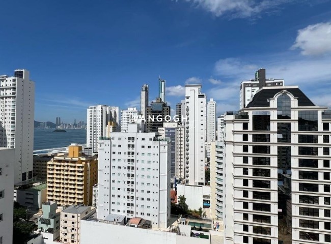 Apartamento 3 dormitórios Edifício Montpelier, Pioneiros - Balneário Camboriú