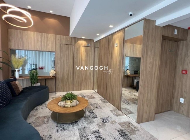 Apartamento 3 dormitórios Edifício Montpelier, Pioneiros - Balneário Camboriú