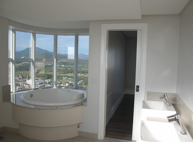 Cobertura 6 dormitórios Ibiza Towers, Frente Mar - Balneário Camboriú