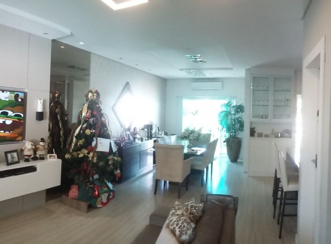 Sobrado 3 dormitórios , Praia dos Amores - Balneário Camboriú