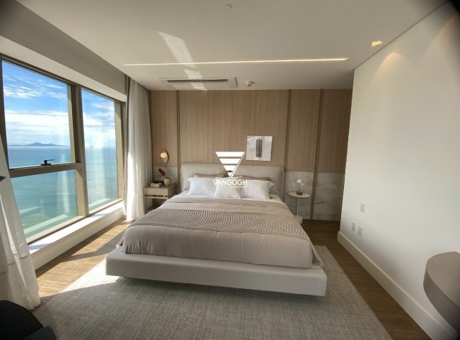 Apartamento 4 dormitórios Yachthouse, Quadra Mar - Balneário Camboriú