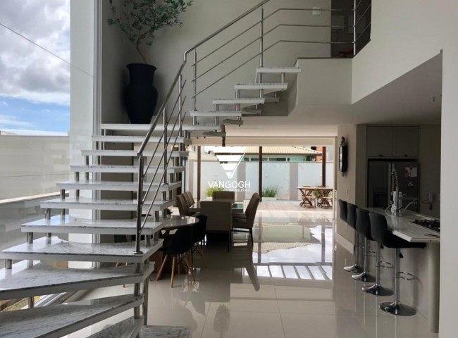 Casa em Condomínio 4 dormitórios Caledônia Private Village, Santa Regina - Camboriú