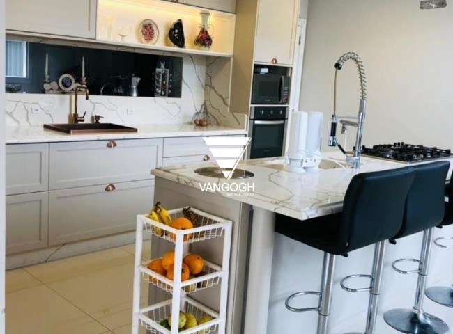 Casa em Condomínio 4 dormitórios Caledônia Private Village, Santa Regina - Camboriú